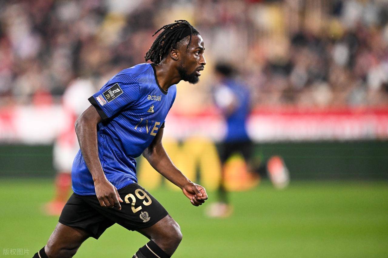 爱游戏网页版-尼斯队球员技术出色，或将在比赛中闪光