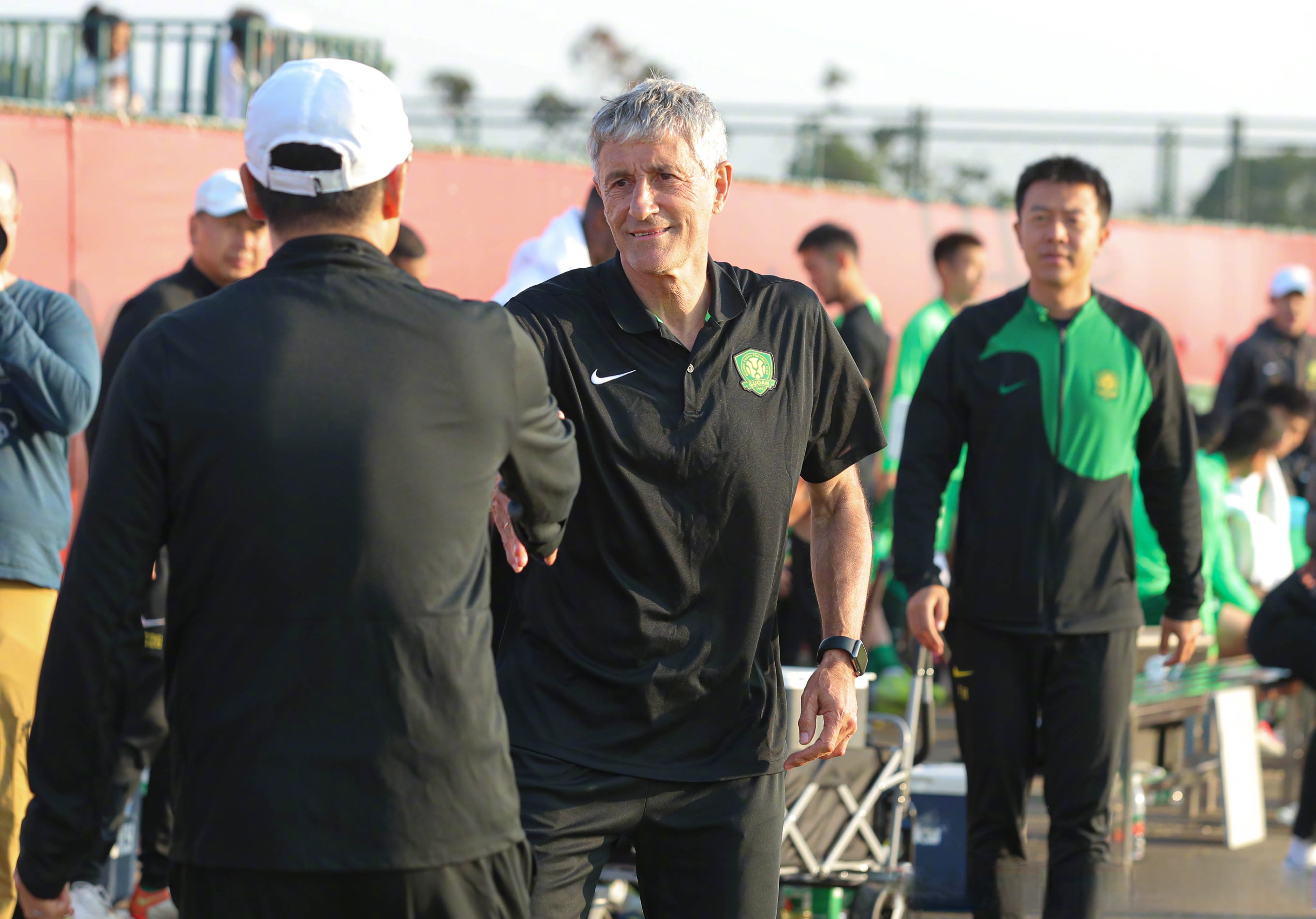 中赫国安在客场逆转大连超越，夺得关键胜利的简单介绍