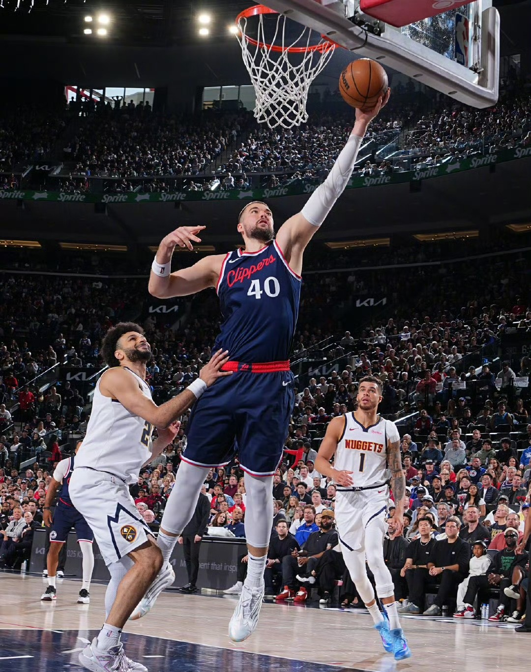 爱游戏官网网页版入口-快船逆转猛龙,晋级东部决赛