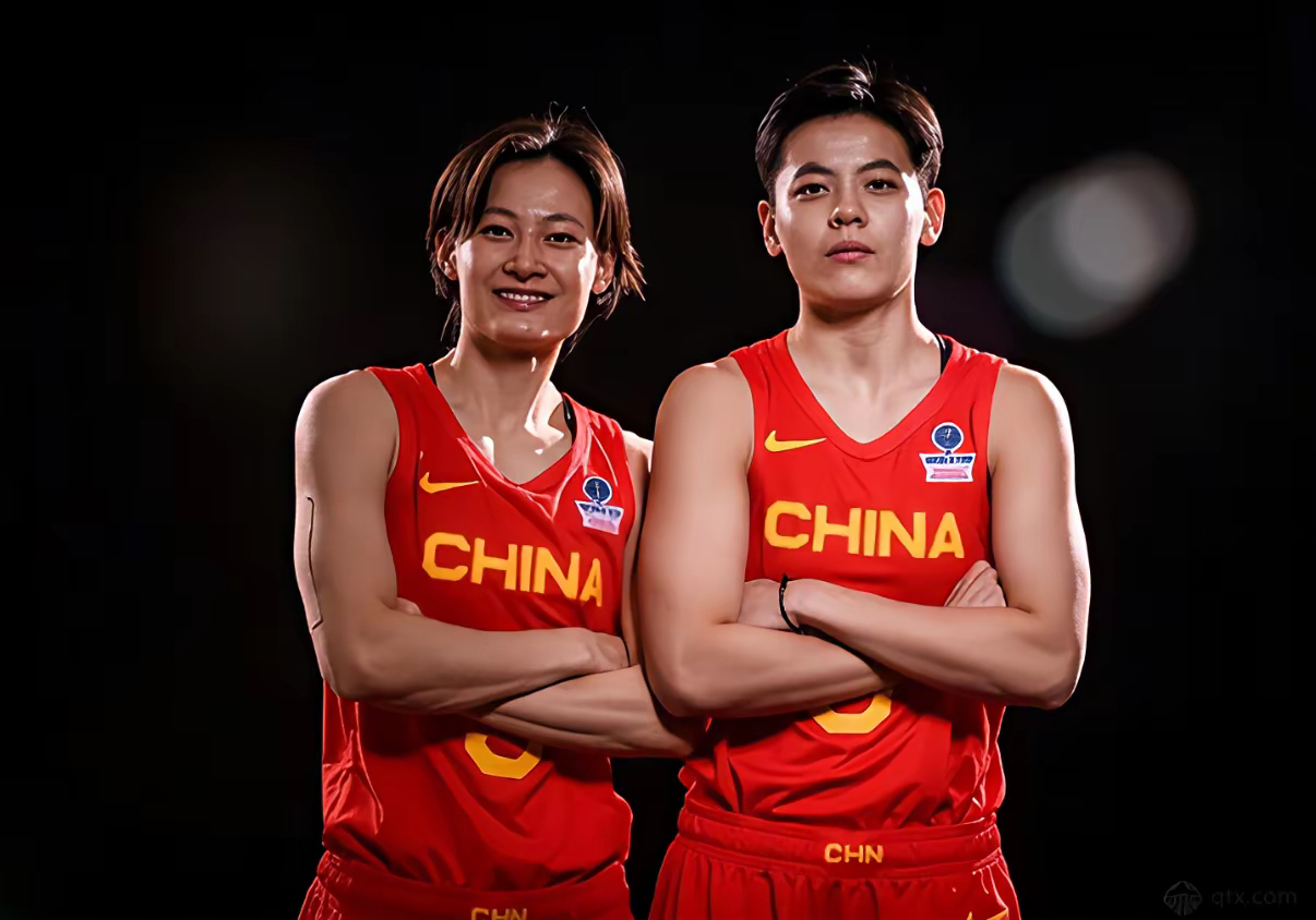 爱游戏官网-阿穆尔球员团结一致，力拼每一场比赛的简单介绍